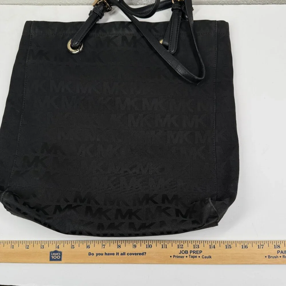 MICHAEL Michael Kors Jet Set Tote Black Monogram Nylon with Leather Straps